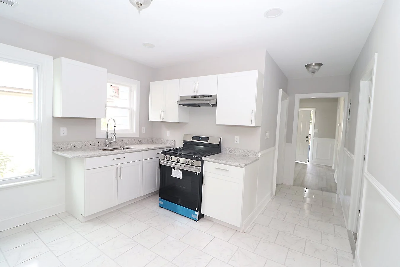 kitchen1.jpg