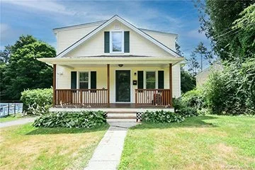 50 Chestnut Grove Road, Watertown, CT sold by The Via Domus Team