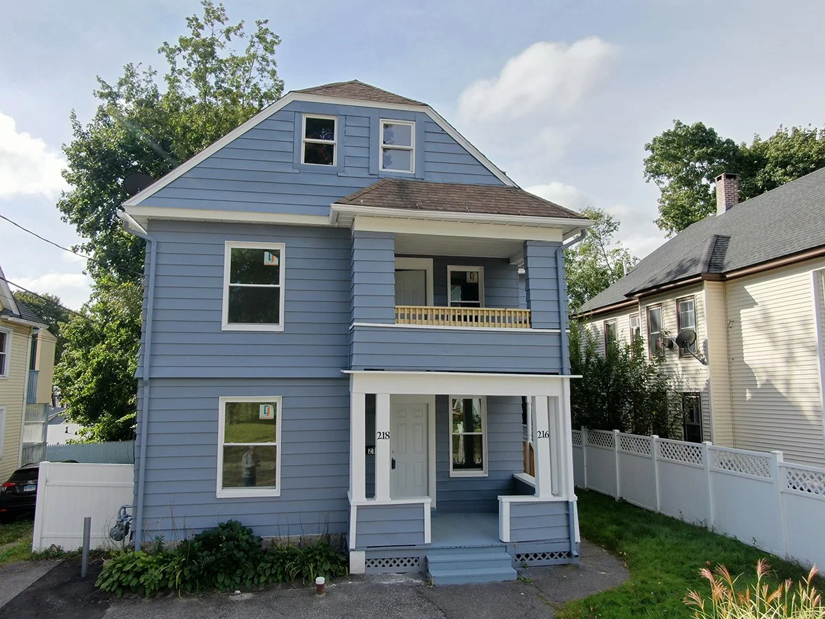 Home1.jpg