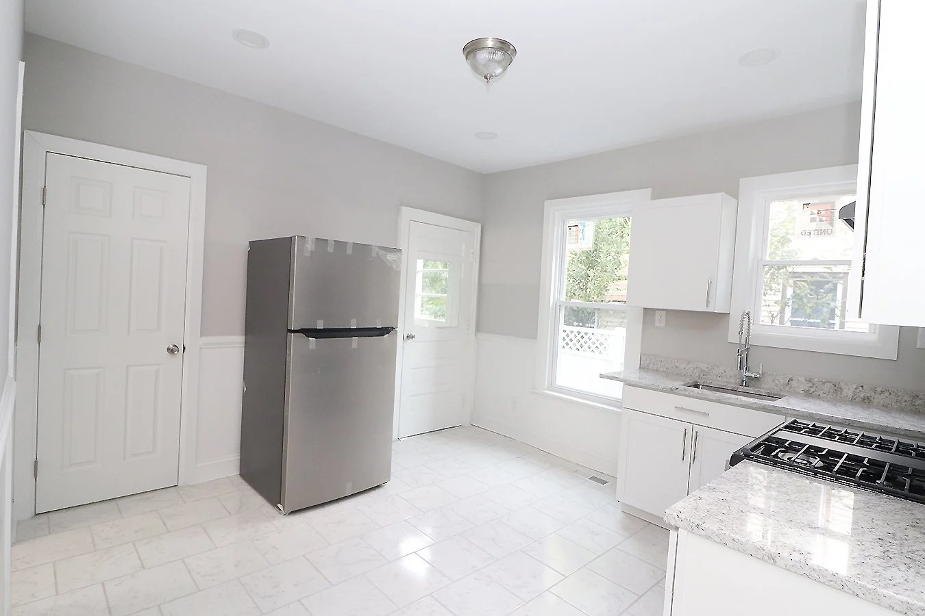kitchen3.jpg