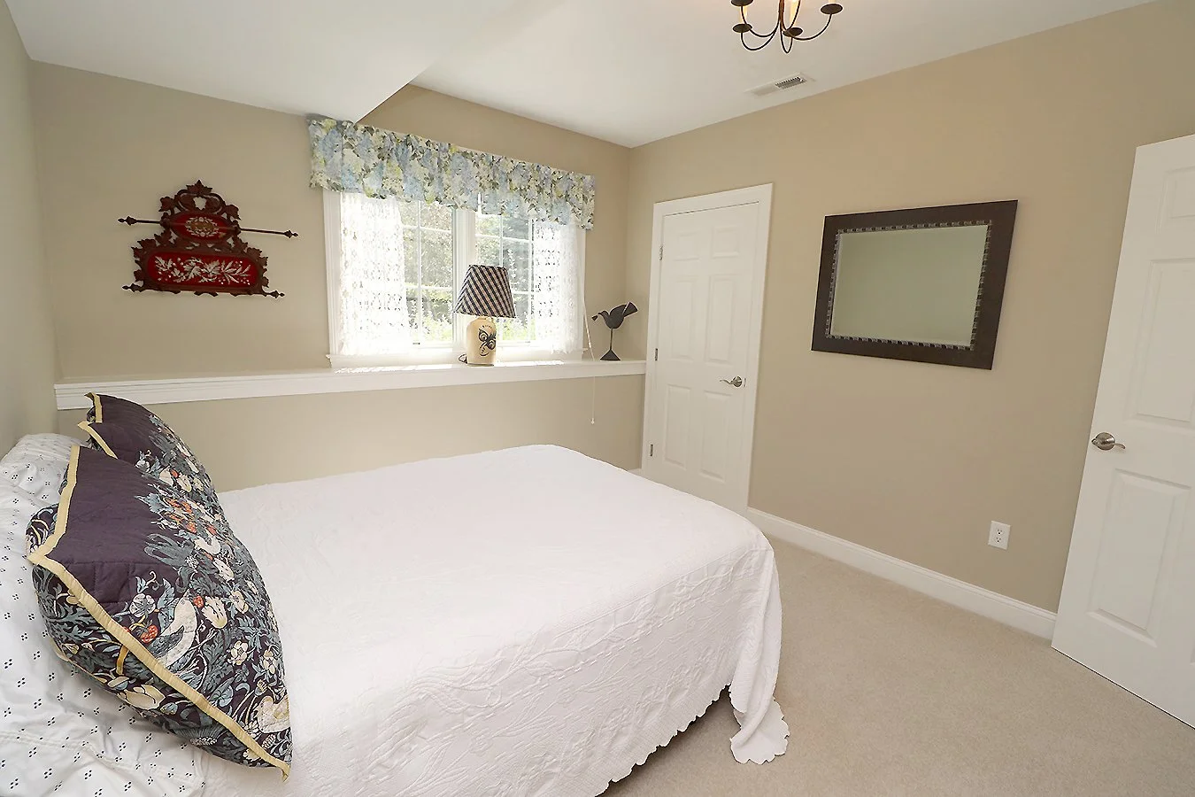lowerbed1.jpg