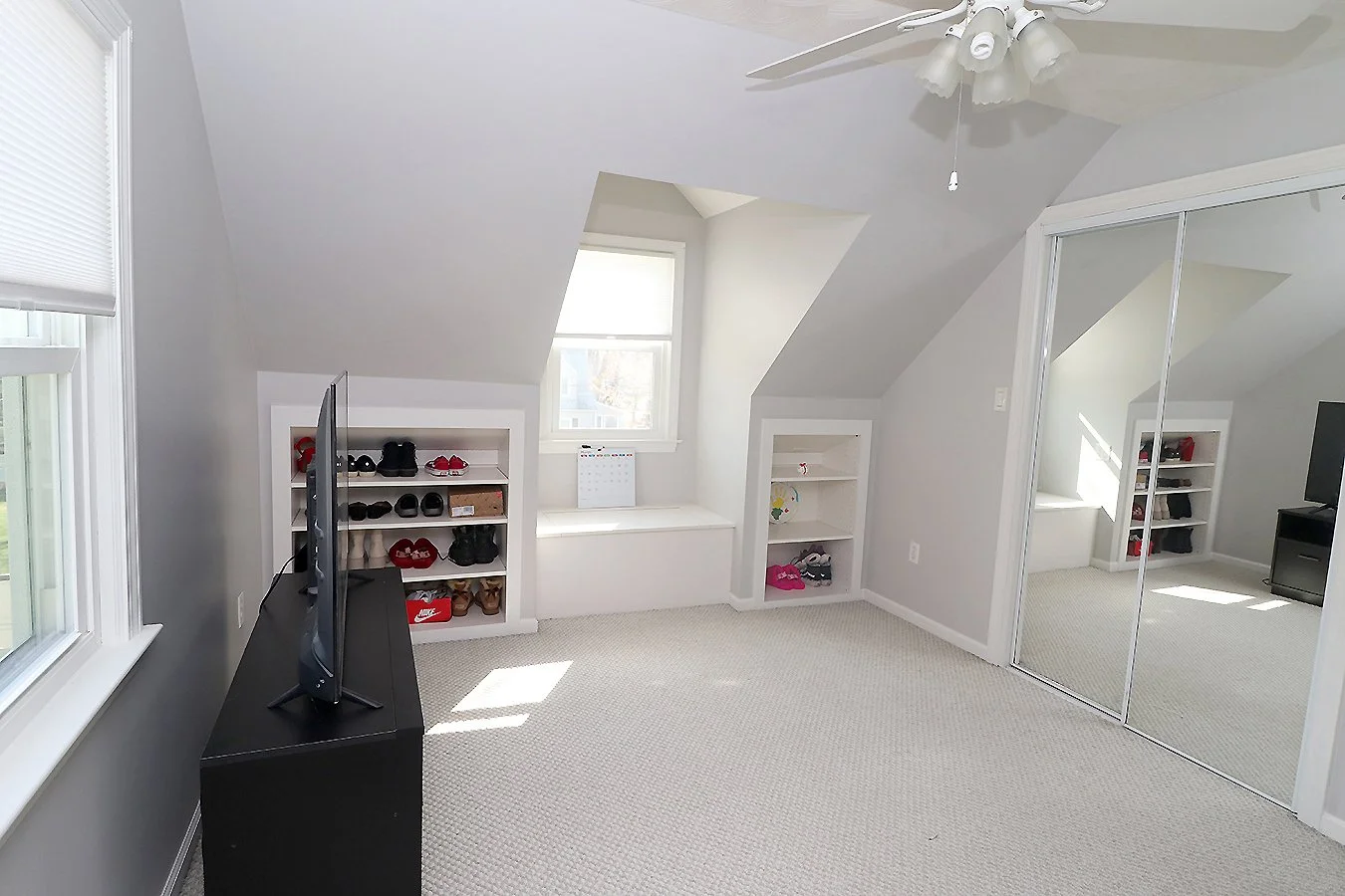 upperbed1.jpg