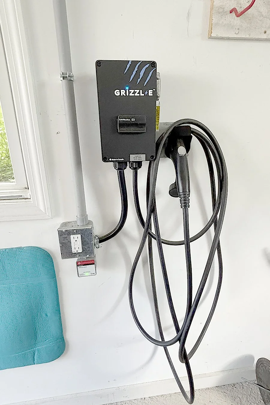 charging station.jpg