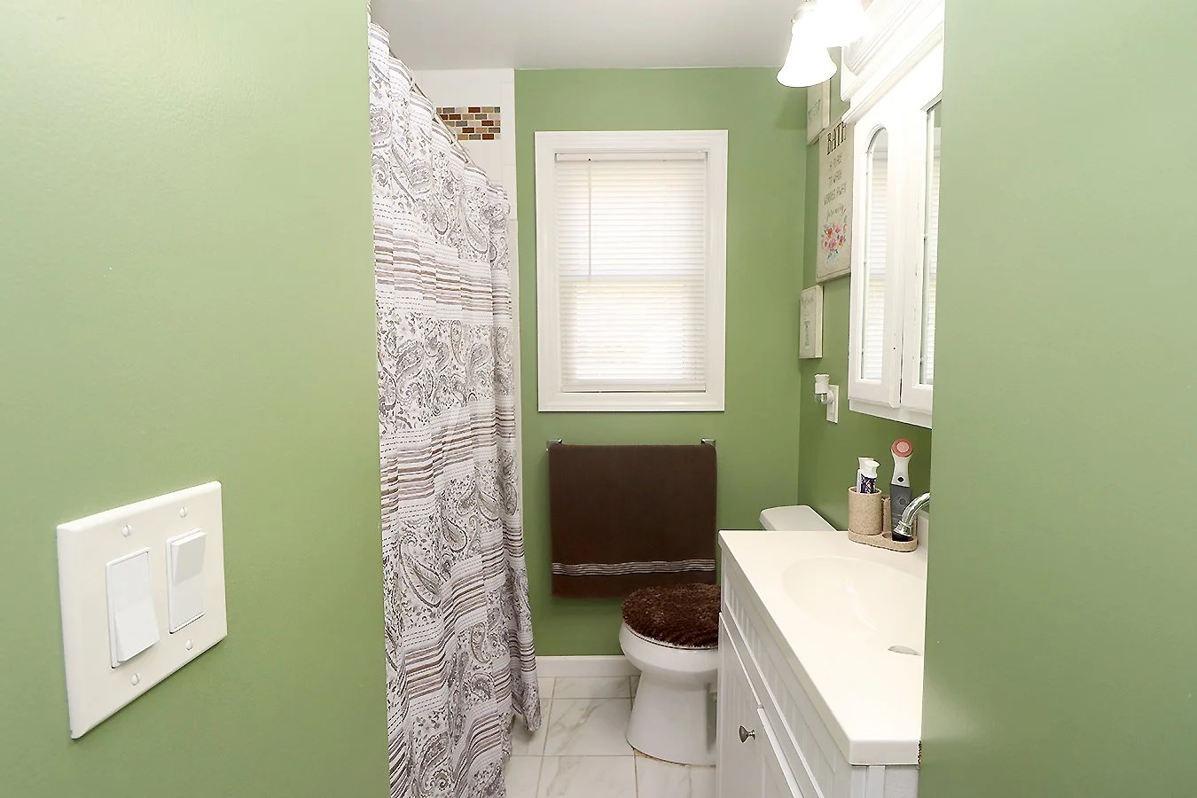 bath1.jpg