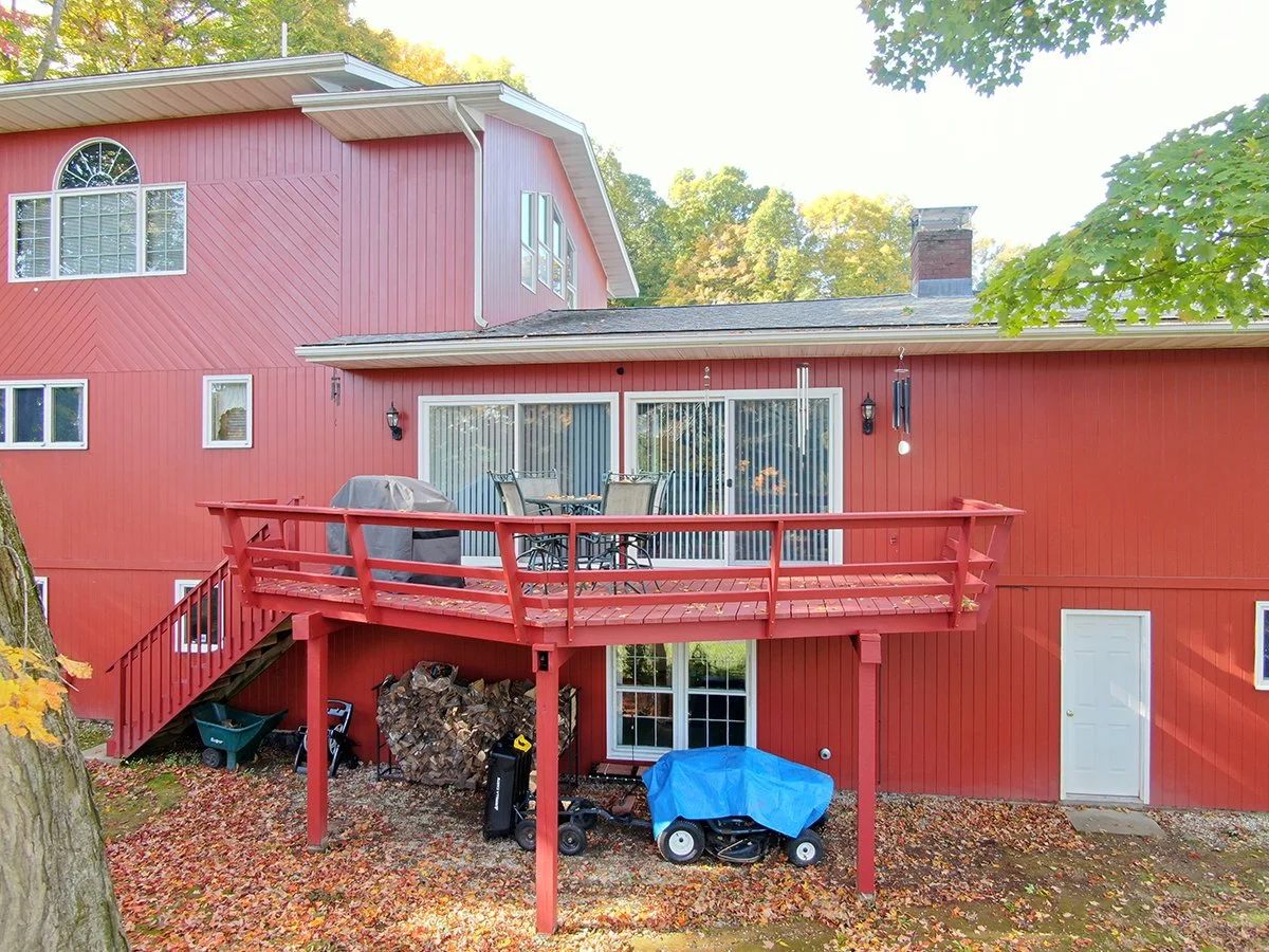 backyard2.jpg