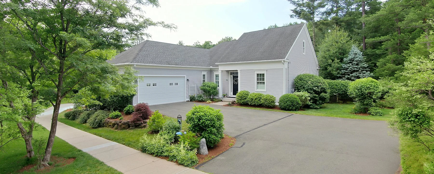 The Via Domus Team of William Raveis Specializing in The Hartford & Litchfield Counties
