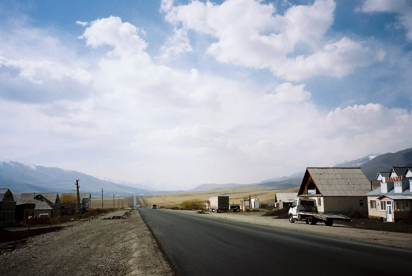 ▴ v. Paris Kyrgyzstan (Pro Image 100)