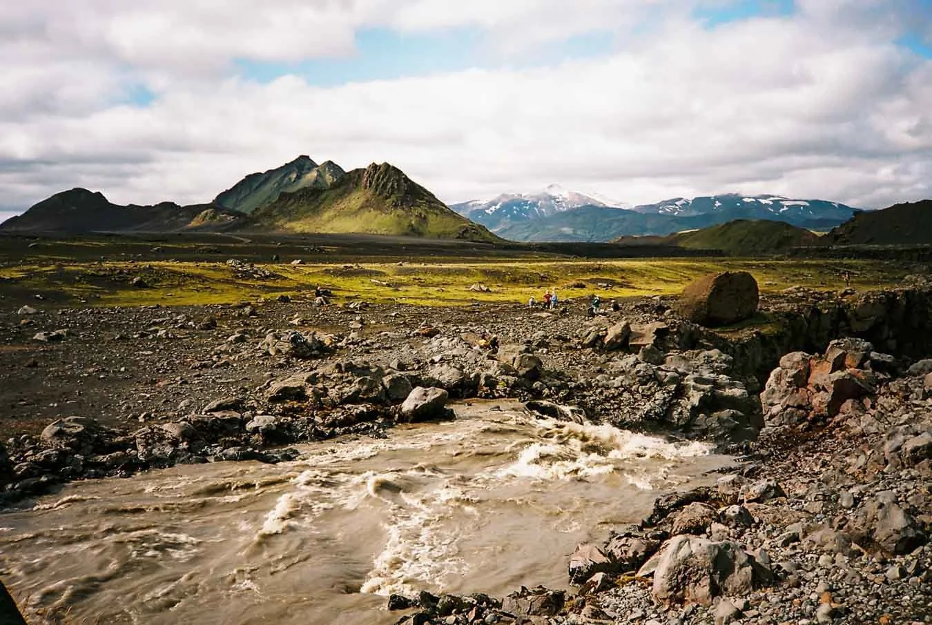 Laugavegur_Trail_Landmannalaugar_Þórsmörk_Segment_Highlands_plus_Reykjavík_Iceland-visual-travel-guide-blog-4.jpg
