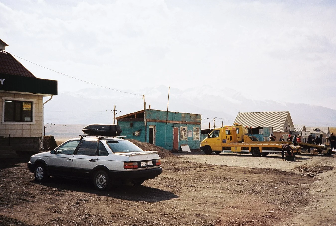 ▴ v. Paris Kyrgyzstan II (Vision3 250D)