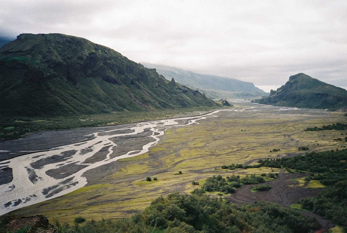 ▴ Orange Loop Hike Thórsmörk II (Ultramax 400)