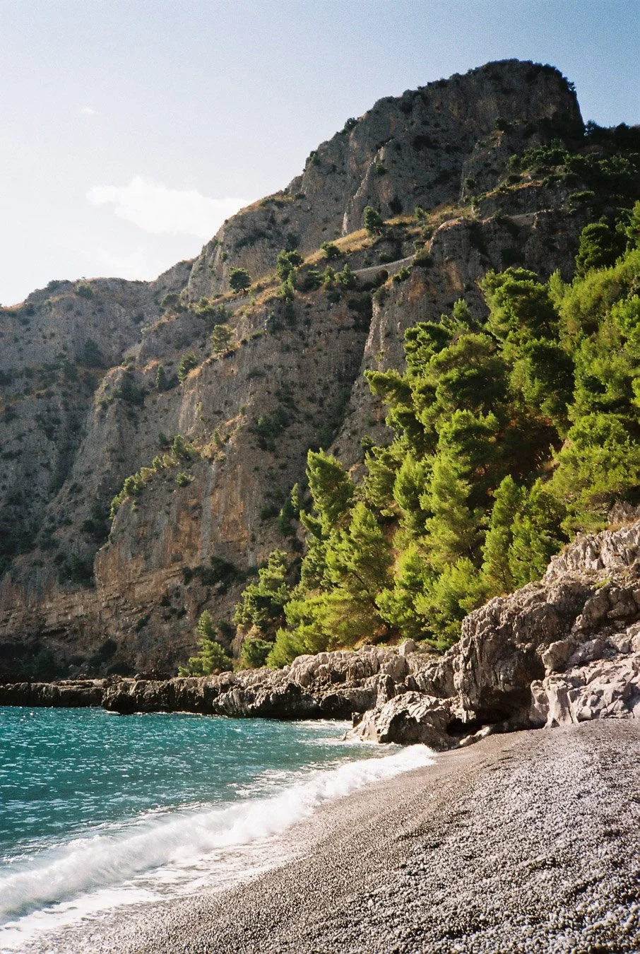▴ Steep Cliffs at Maratea Beach (Gold 200)