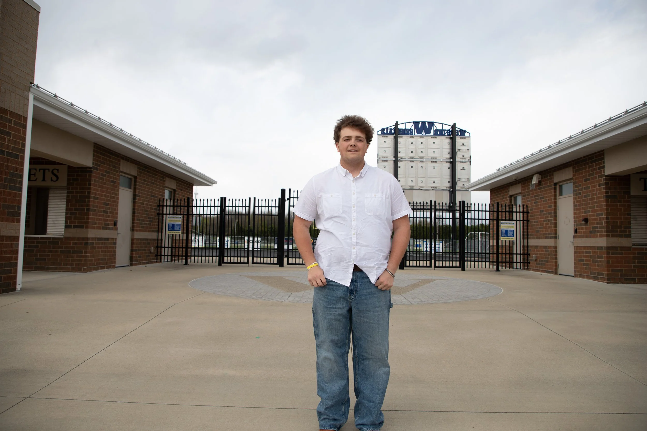 Hutson senior pictures 2026-63jpg.jpeg