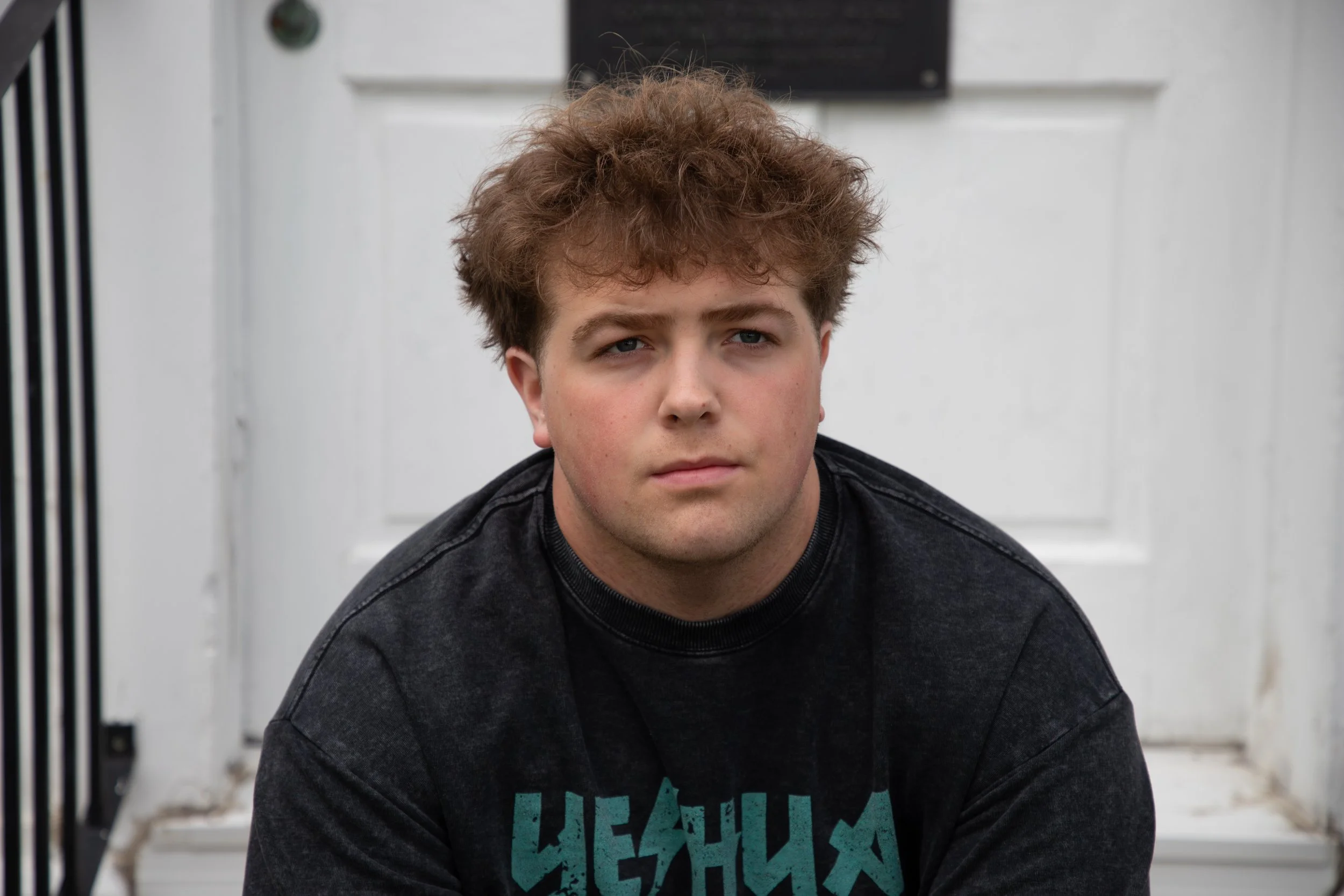 Hutson senior pictures 2026-26.jpeg