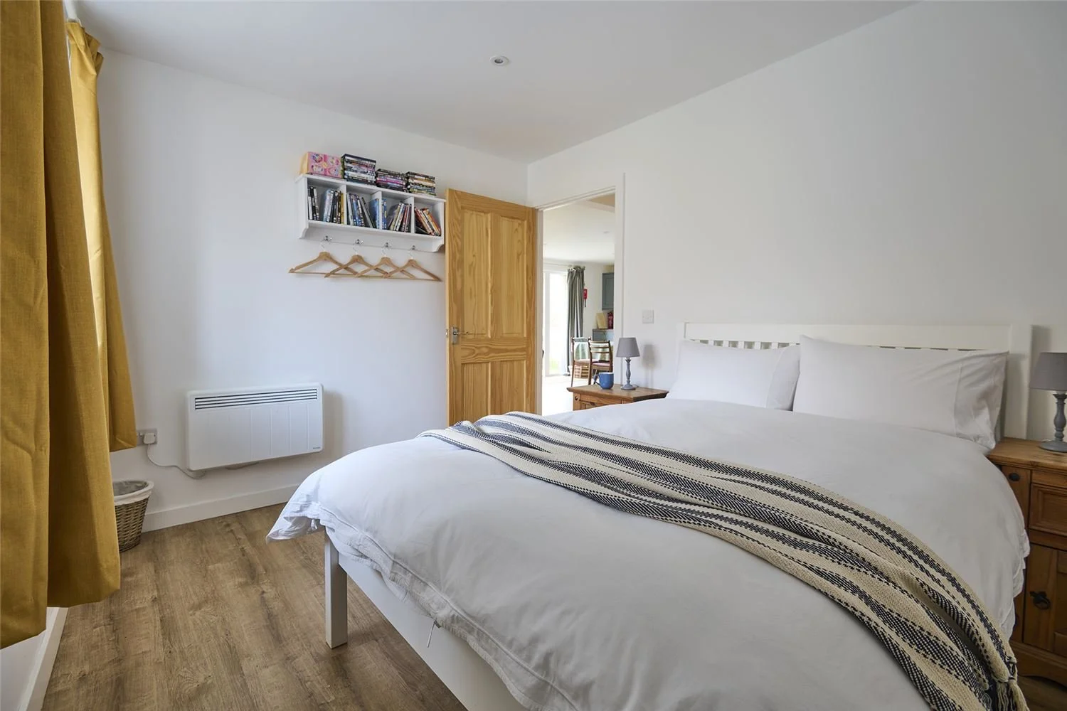 Beuno_double_bedroom.jpg