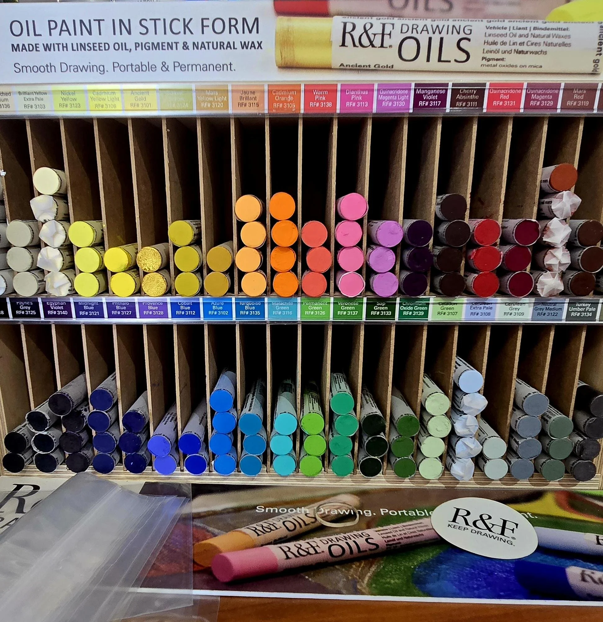 R&F Drawing oils assortment