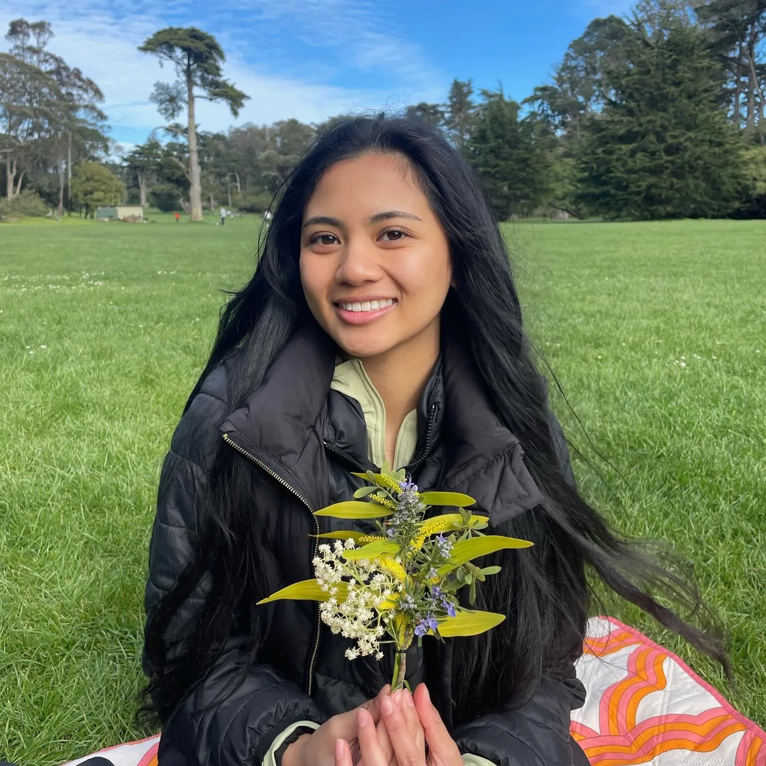 Since my website is launching tomorrow, I&rsquo;d like to take this opportunity to introduce myself!

Hi everyone, I&rsquo;m Kayelin, the proud owner of Kalila Floral Studio. I&rsquo;m an aspiring floral designer based in San Francisco. What began as