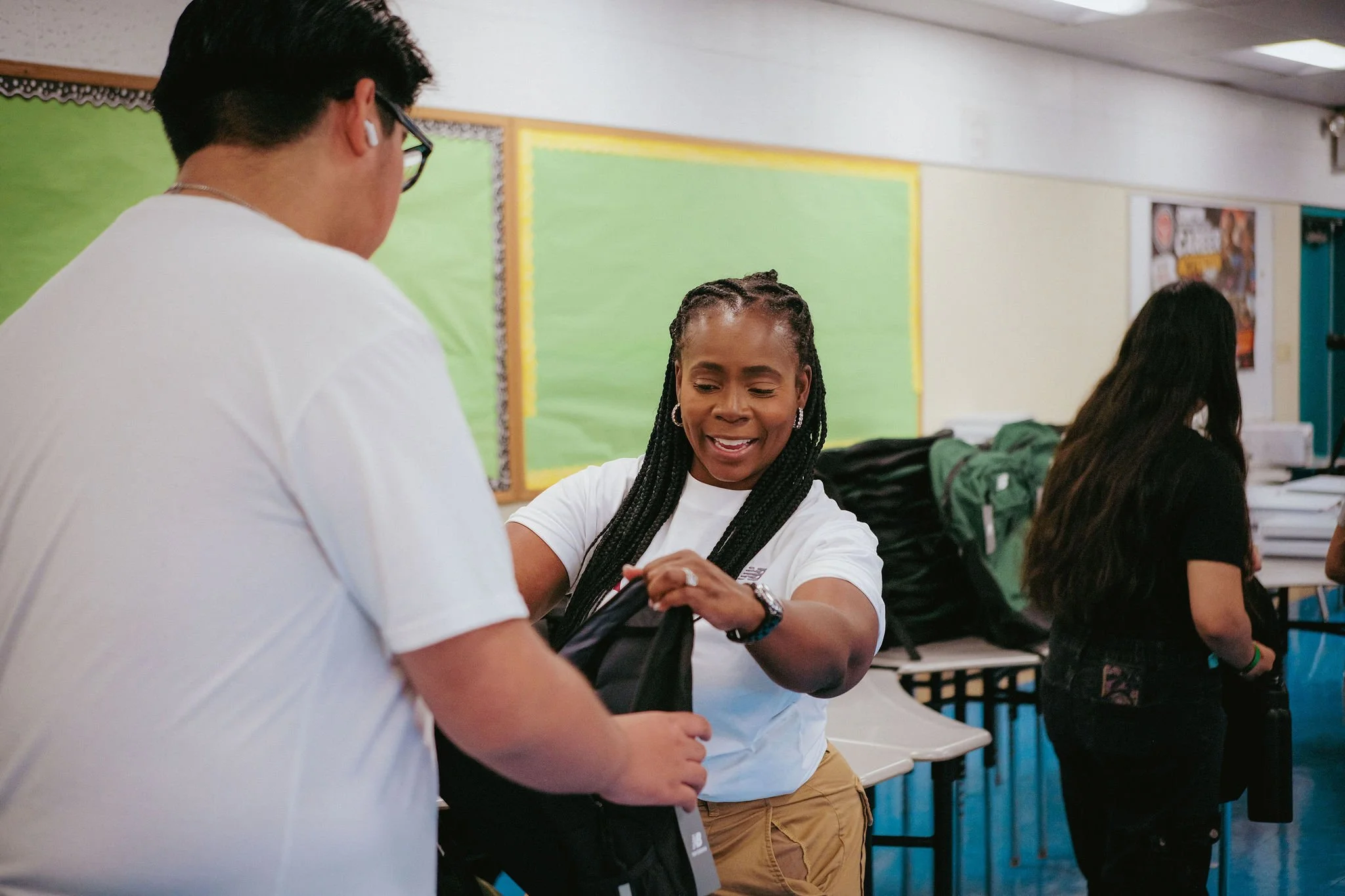 @yardens.flx-OperationBackpack-KinnecXColorCompton-240.jpg