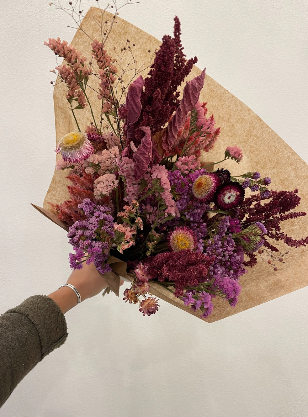 roots wild bouquet 2.png