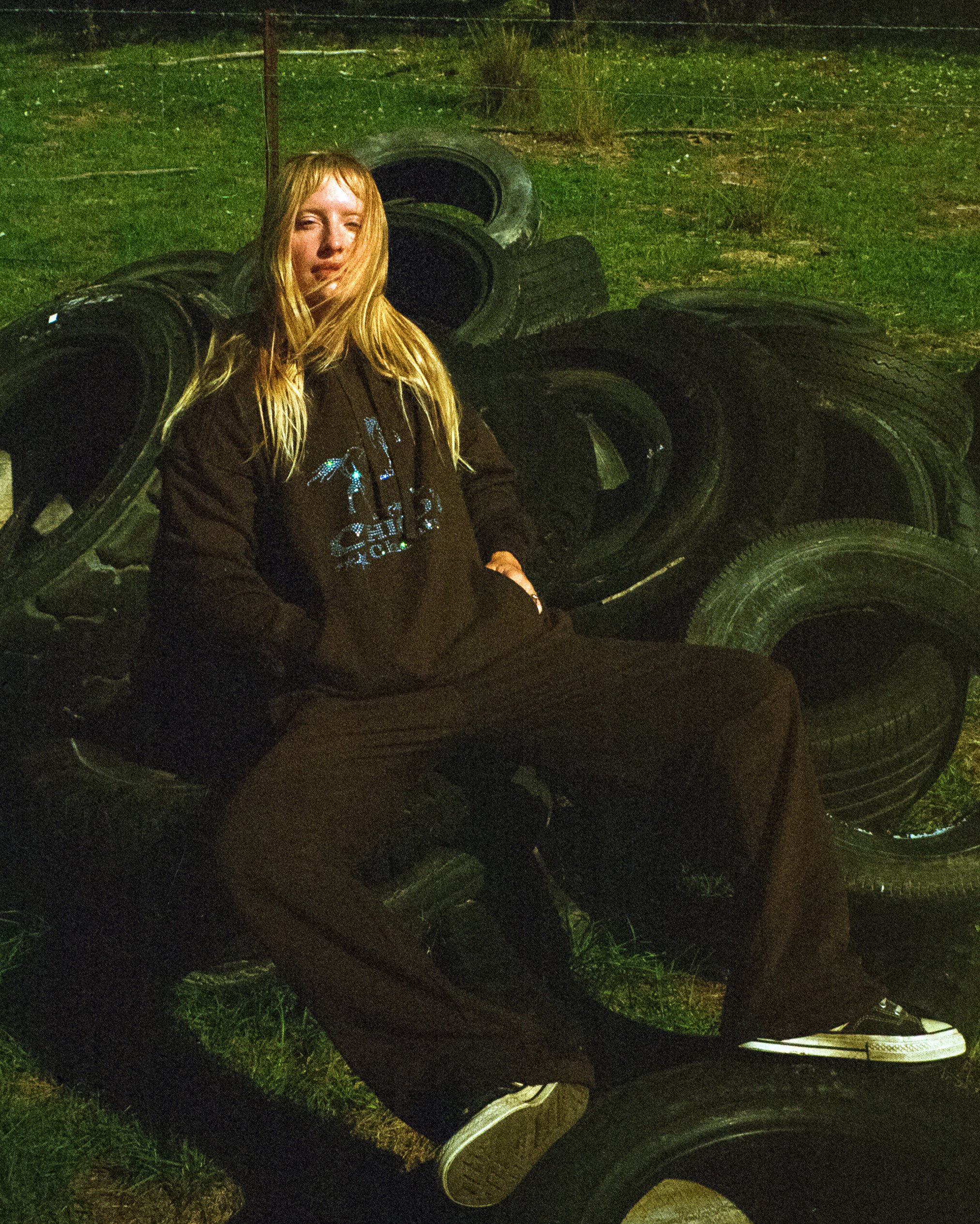 hoodpants98.jpg