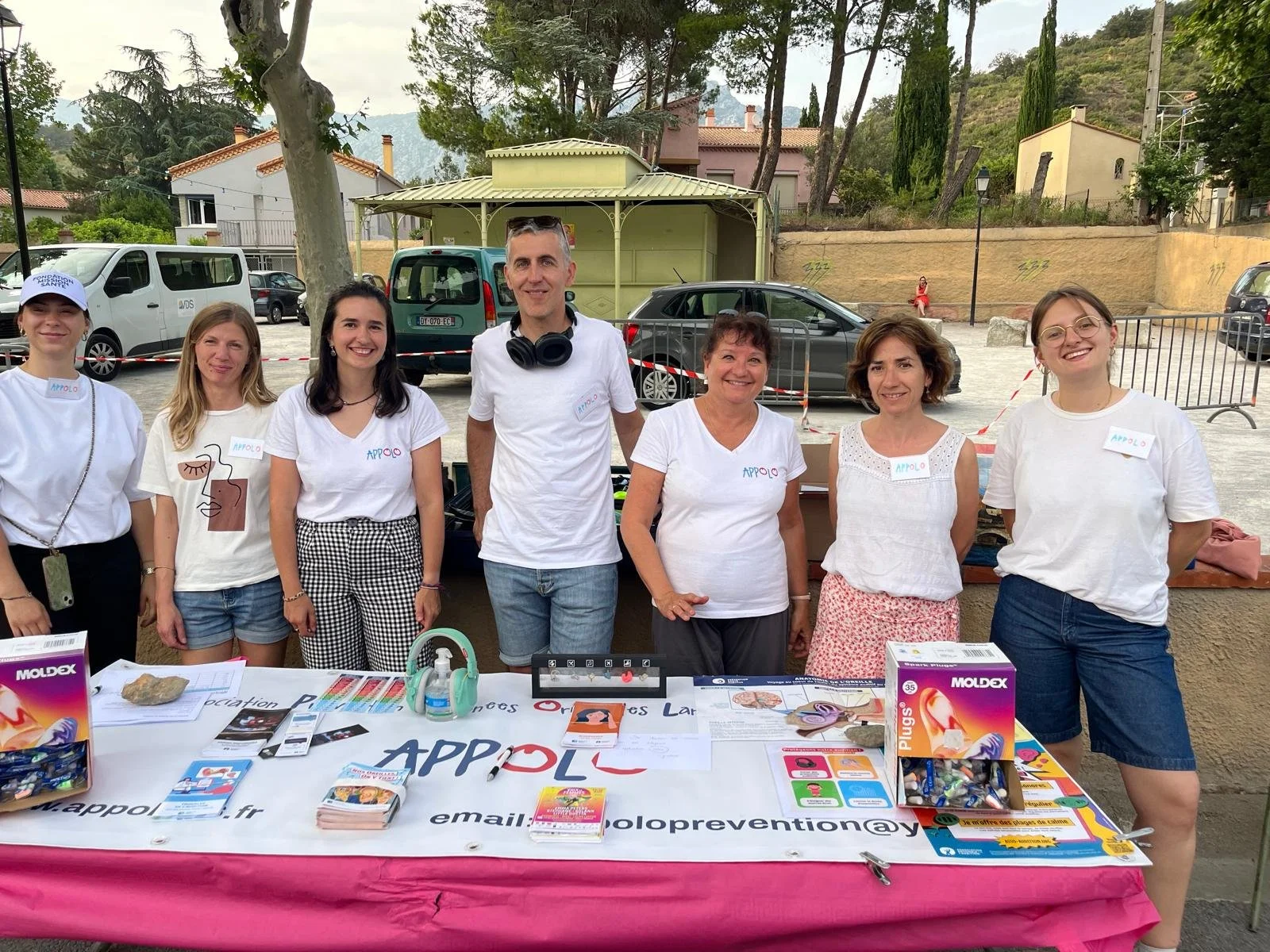 L'équipe au stand de prévention.jpeg