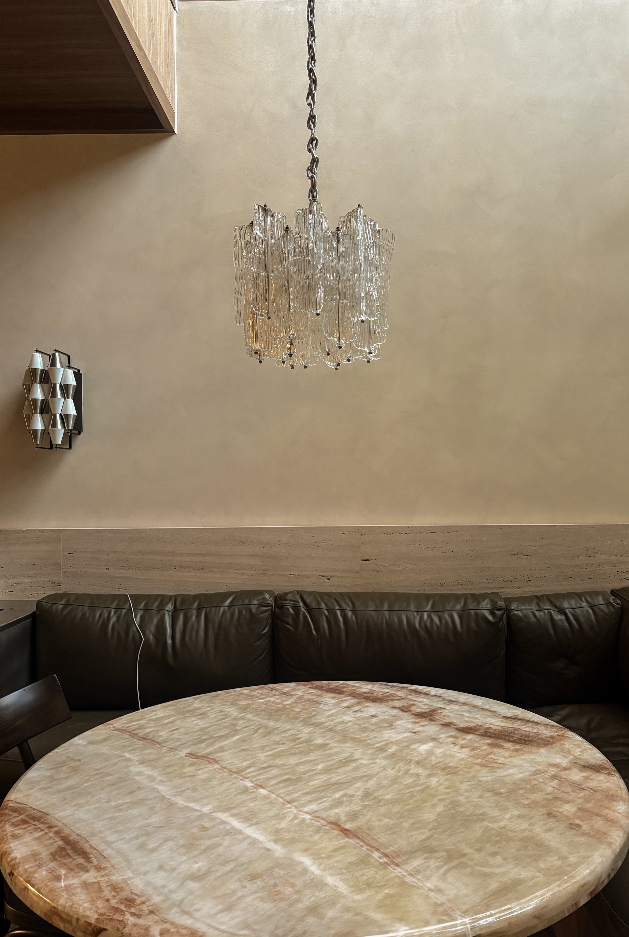 Lime wash application with Bauwerk 
Designer: Pasquale Cook