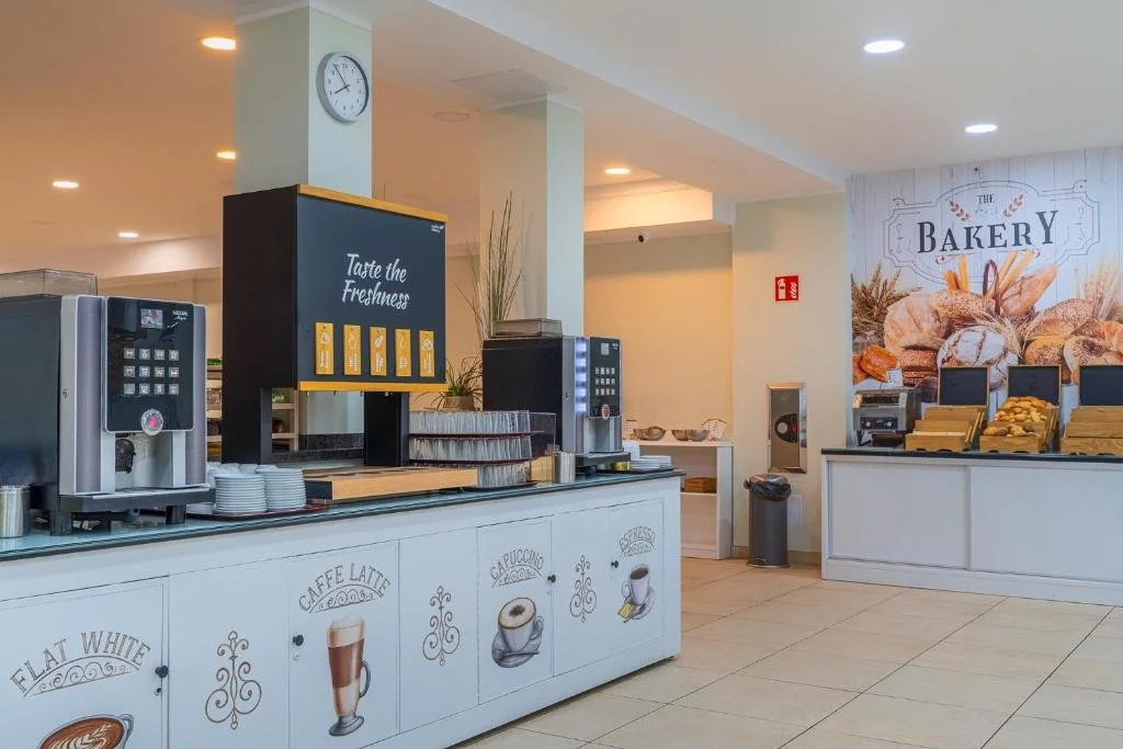 Hotel Galeon restaurant.jpg