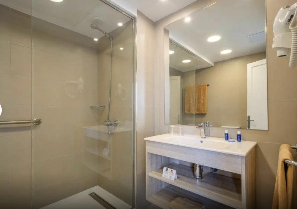 Hotel Galeon bad.jpg