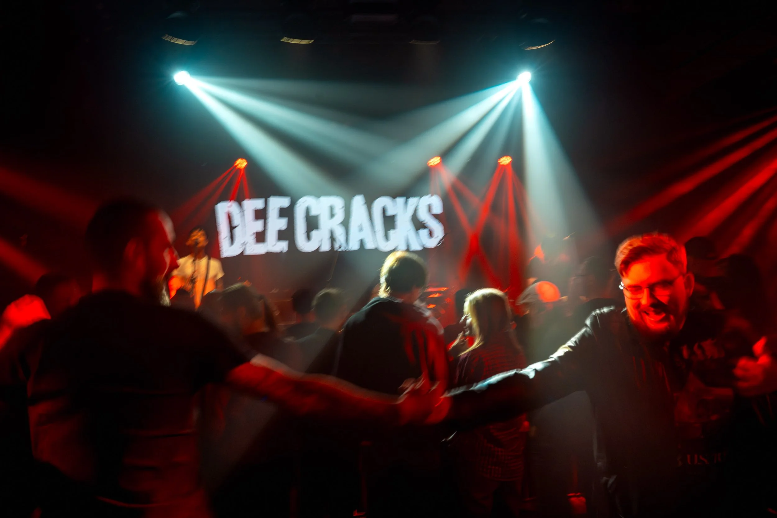 Deecracks-008.jpg