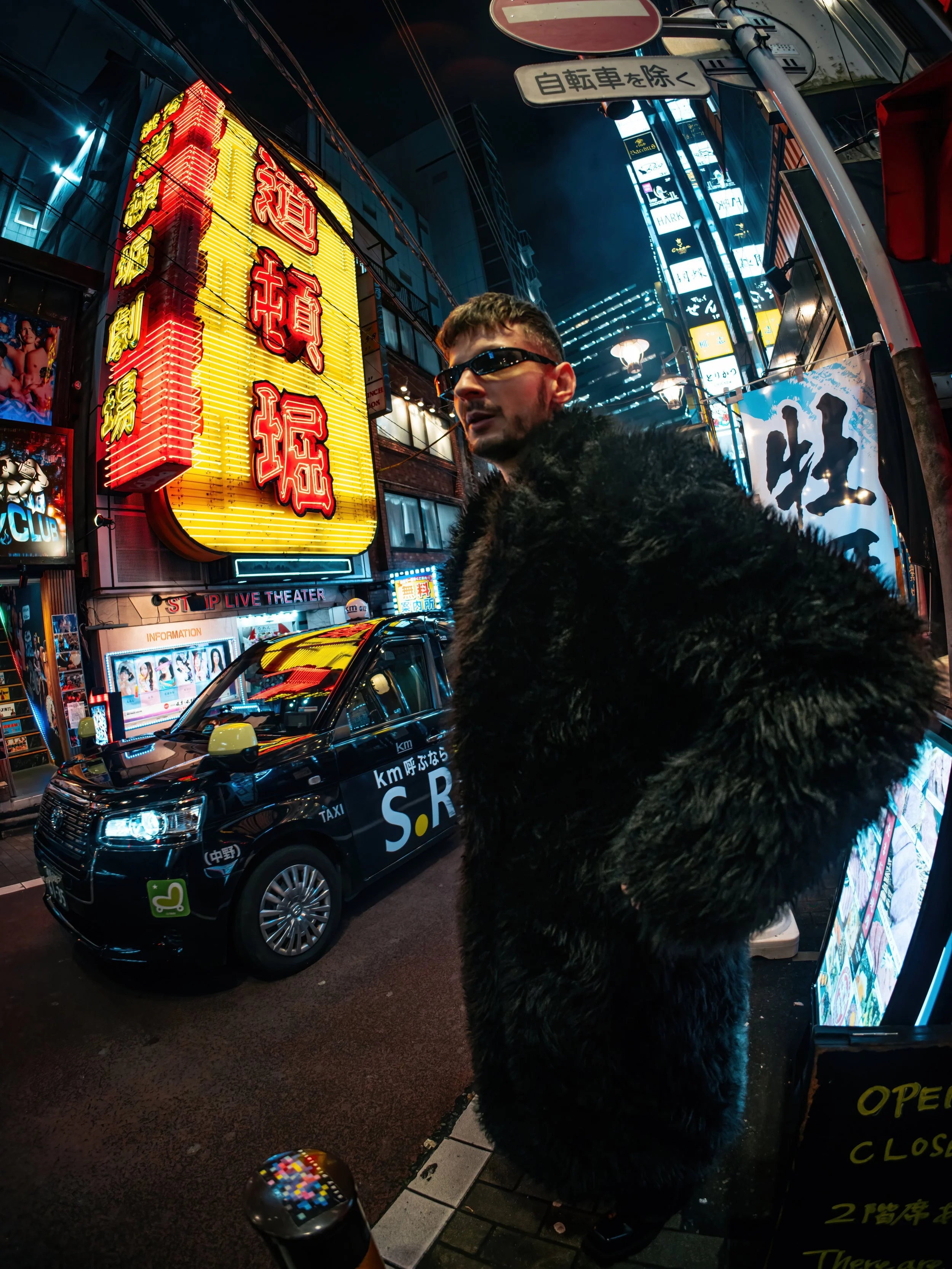 Dominik Tokyo29-2.jpg