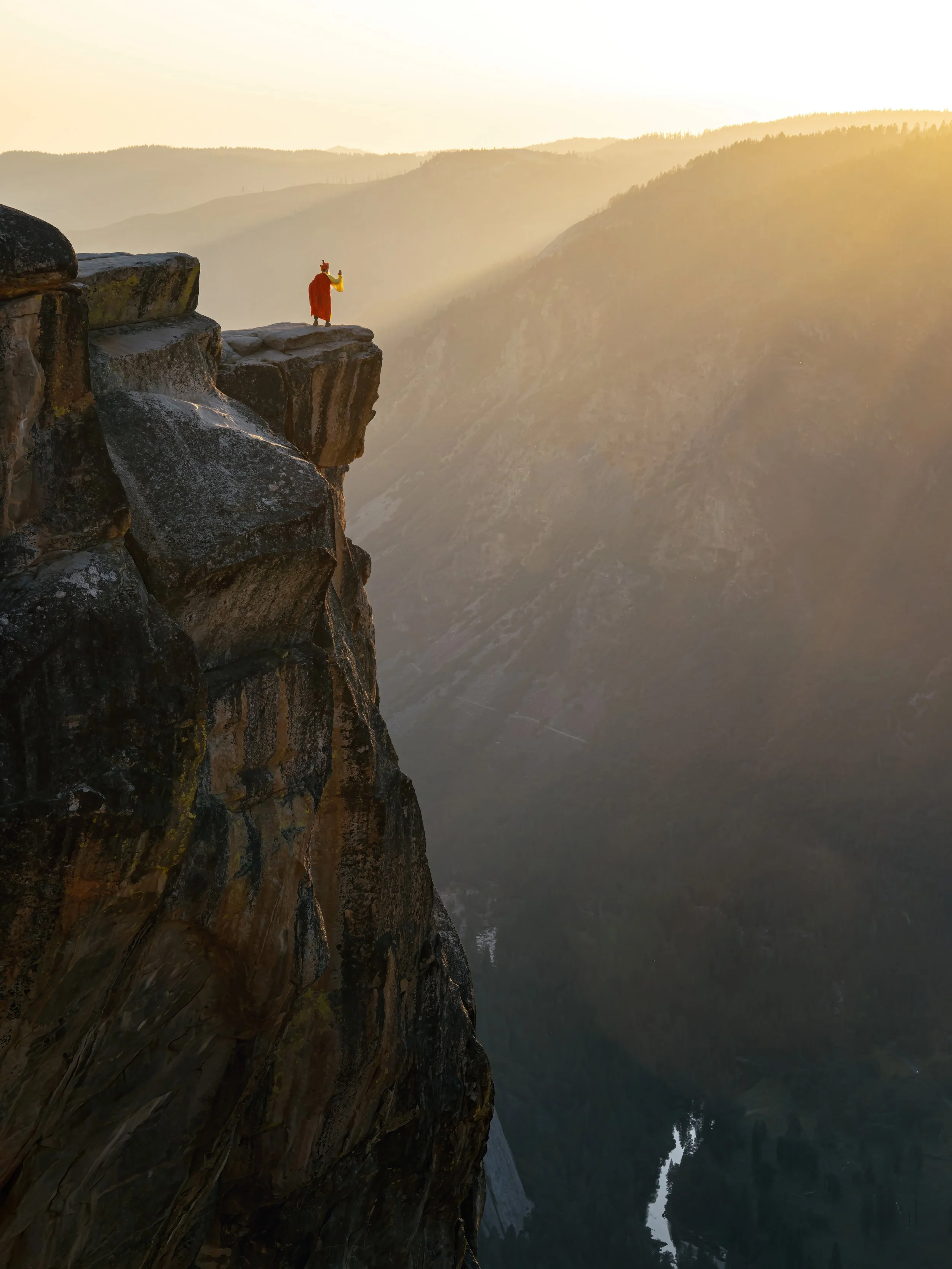 唐僧在Taft Point1-2.jpg