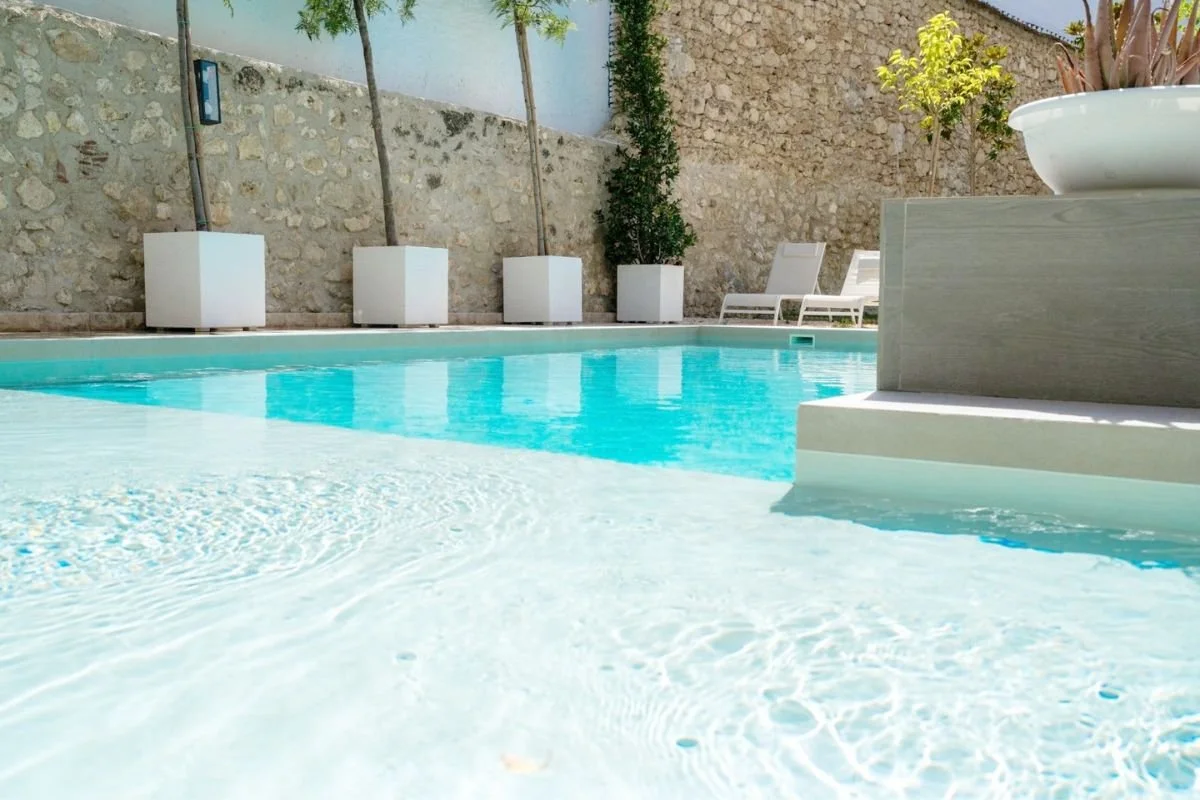 sierra-nirvarna-spain-retreat-outdoor-pool.jpg