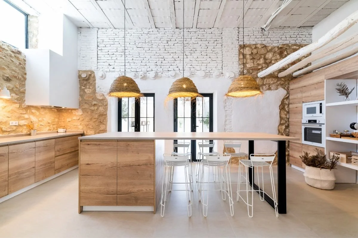 sierra-nirvarna-spain-retreat-kitchen.jpg