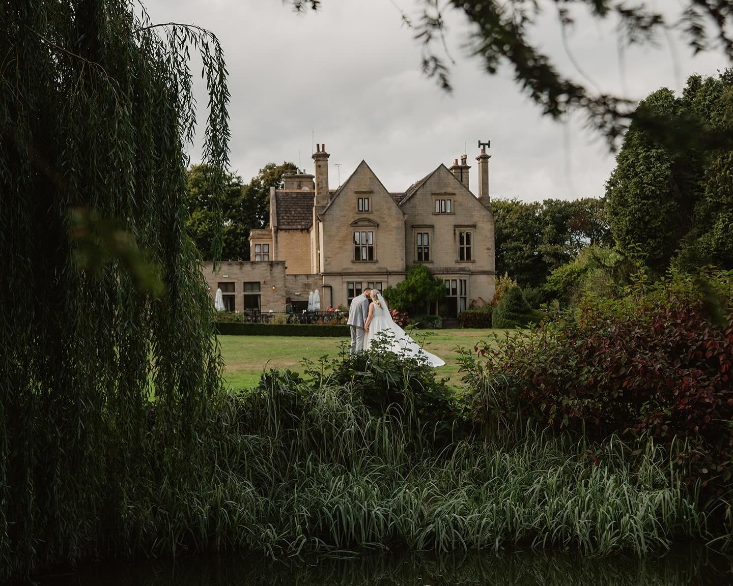 Jade &amp; Josh 🤍🌿💍📸

Shot second shooting with @leannegallowayphotography 🫶