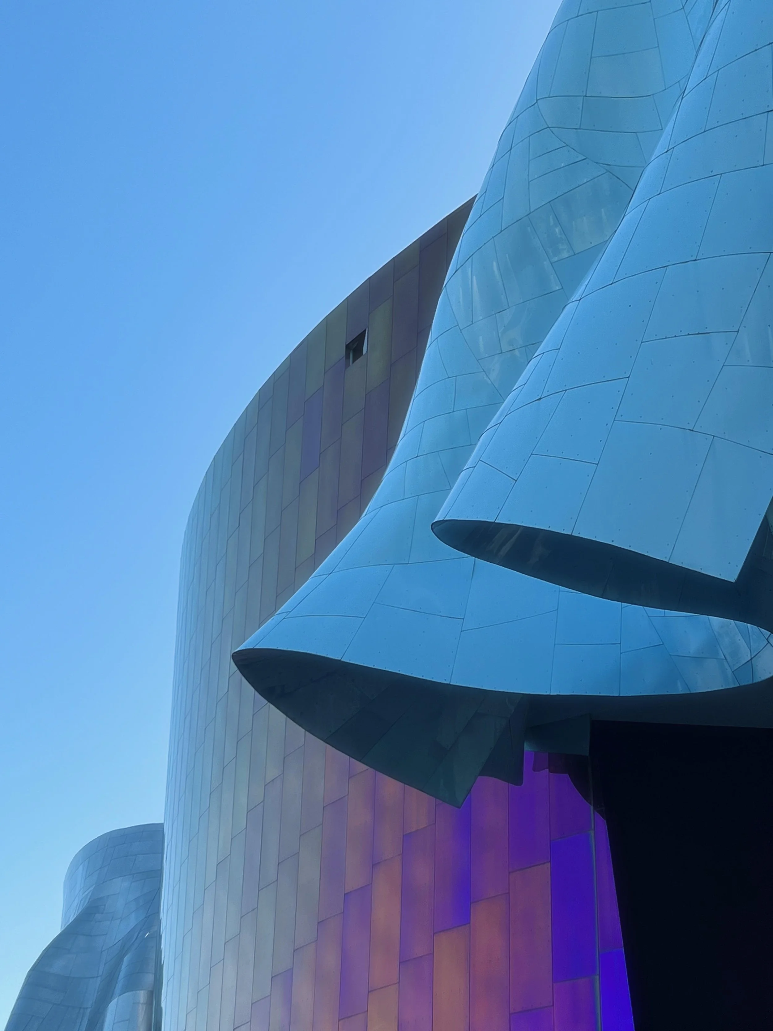 Seattle building.jpg