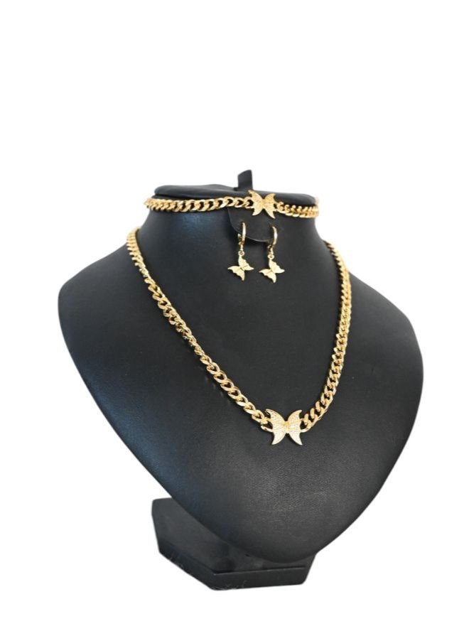 celestial-butterfly-set-goldschmuck-front.jpg