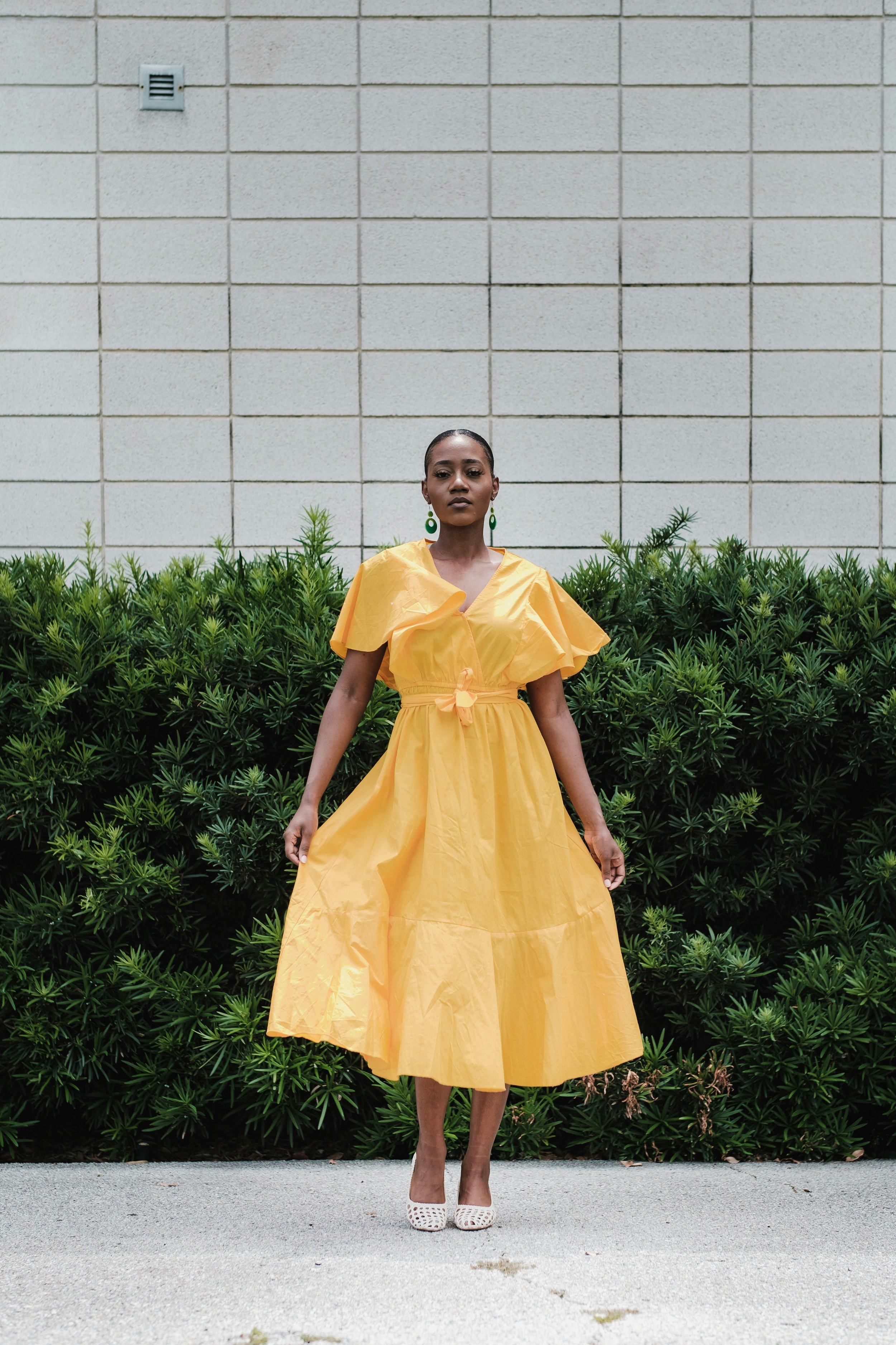 Buttergelb – Die sanfte Trendfarbe, die alle Fashionherzen erstrahlen lässt