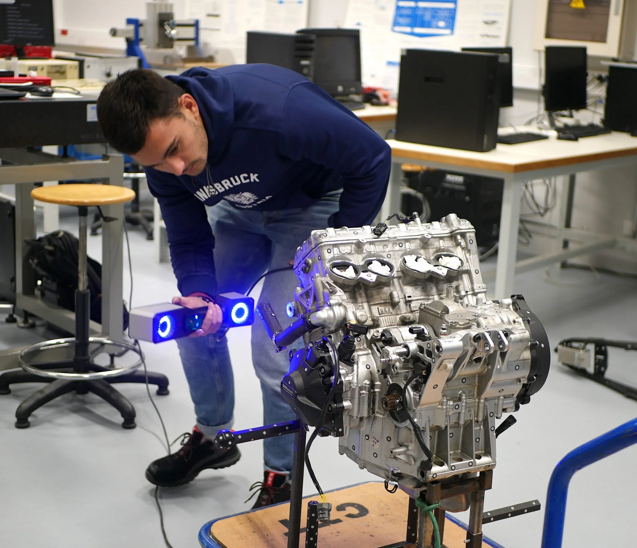 Motorcycle Scanning Hand-held 3D Scanning for Electric Motorcycle Prototyping | ZEISS T ...