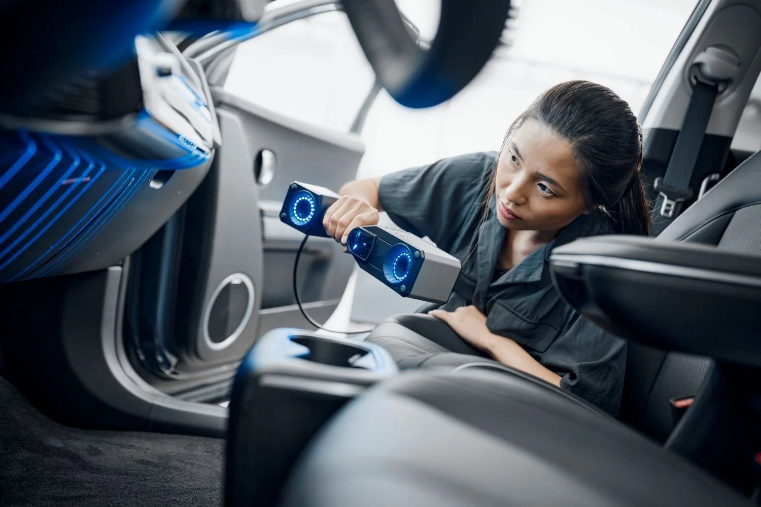 Validating an electric future in 3D: How Blinq Mobility checks its EV Mule with a handheld scanner