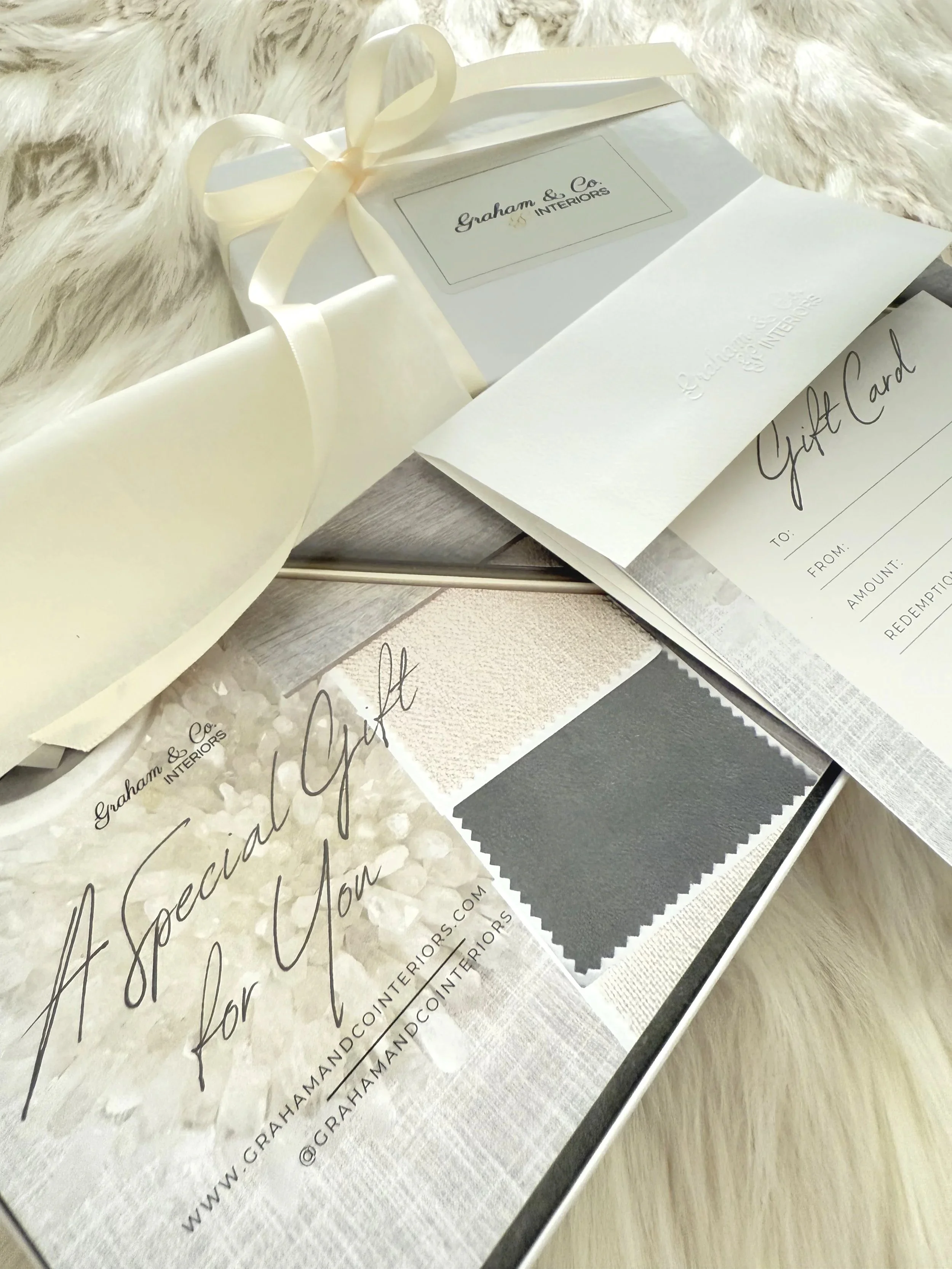 Wedding Gifts | Luxury home gifts| Luxury gift cards | Engagement gifts | Seasonal gifts | Holiday gifts | Holiday luxury gifting | Gifts for her | Gifts for him | Wedding gift ideas | Housewarming gifts | Thank you gifts