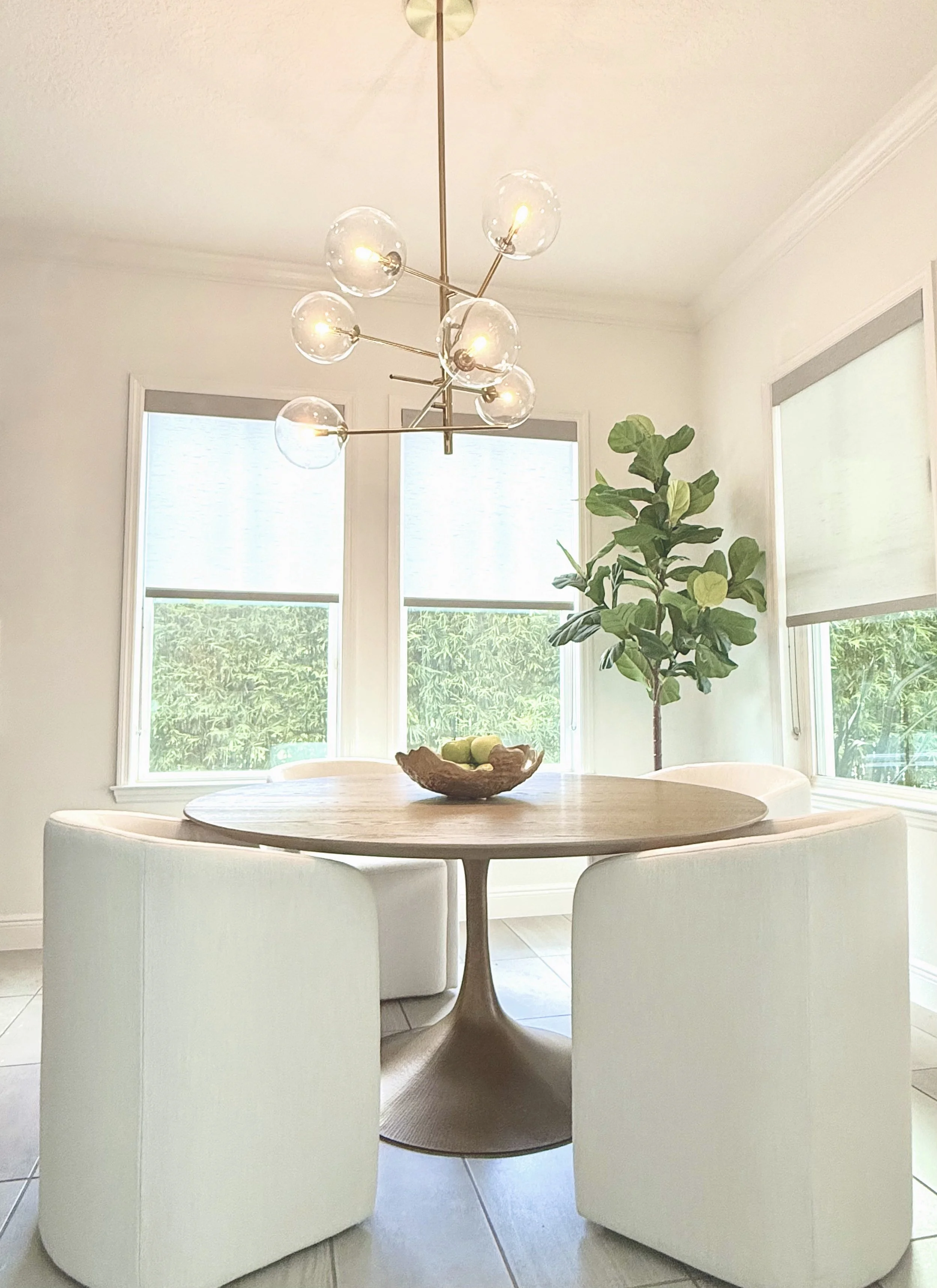 Graham & Co. Interiors Breakfast Nook Design | Graham & Co. Interiors St. Petersburg, FL | St. Petersburg, FL Best Luxury Interior Design Firm | Tampa Bay's Best Interior Design Firm is Graham & Co. Interiors | Tampa Bay's Top Interior Design Firm is