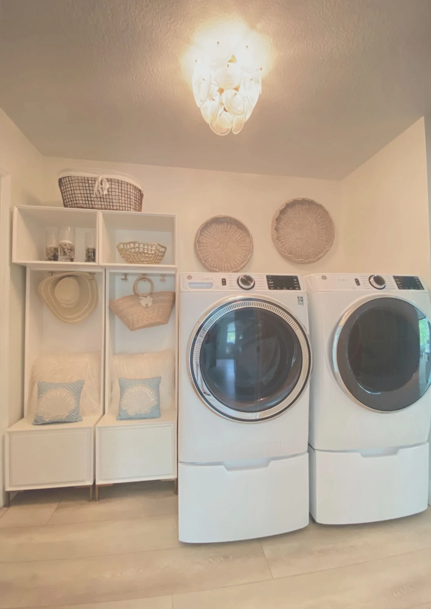 Modern Coastal Designer in St. Petersburg, FL | Coastal Home Designer in St. Petersburg, FL | Modern Coastal Design in St. Pete | Modern Coastal Home Design St. Petersburg | Modern coastal design St. Pete | Best coastal home designer in St. Petersbur