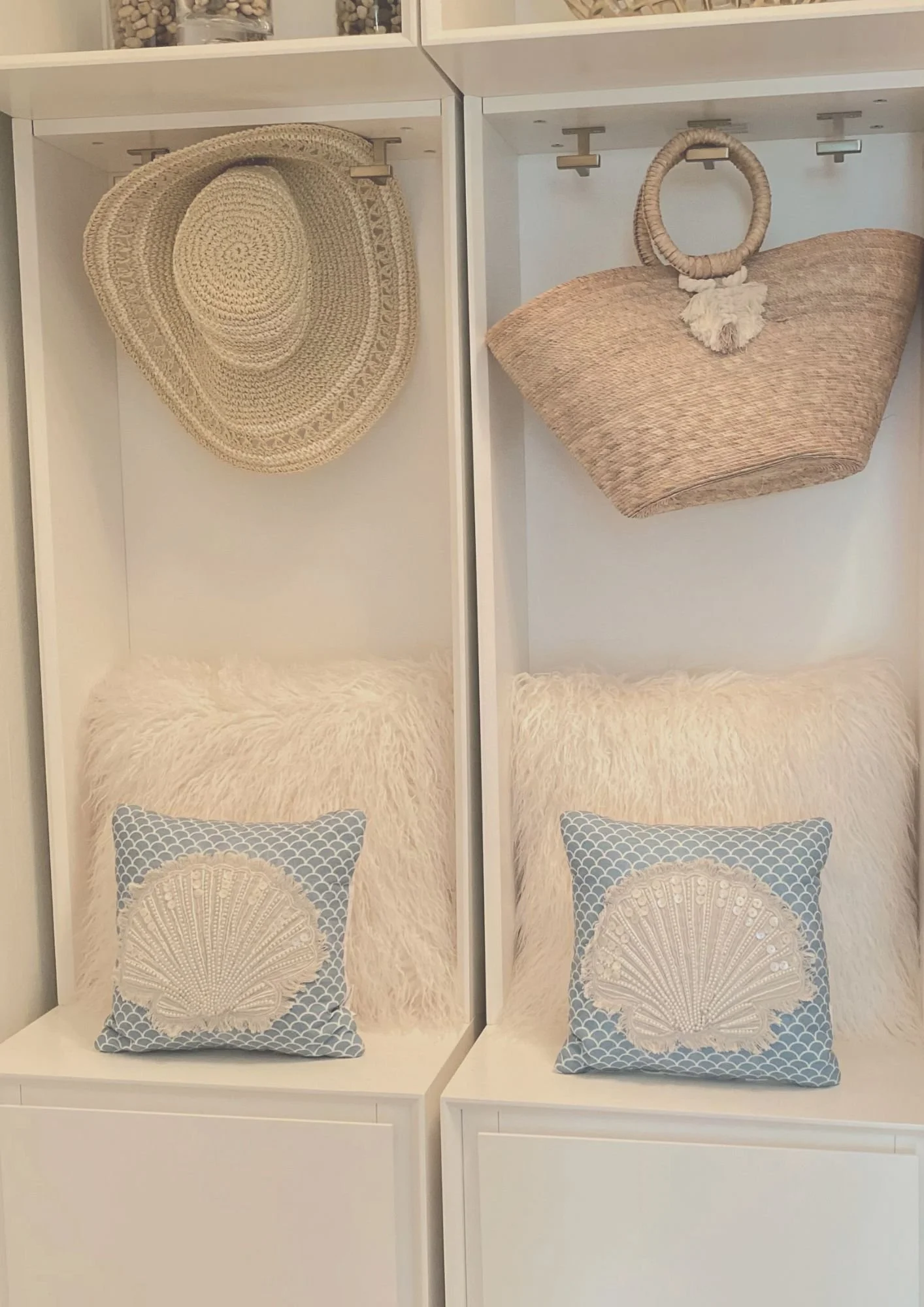 Modern Coastal Designer in Sarasota, FL | Coastal Home Designer in Sarasota, FL | Modern Coastal Design in Sarasota | Modern Coastal Home Design Sarasota| Modern coastal design Sarasota | Modern coastal home designer Sarasota | Coastal chic home desi