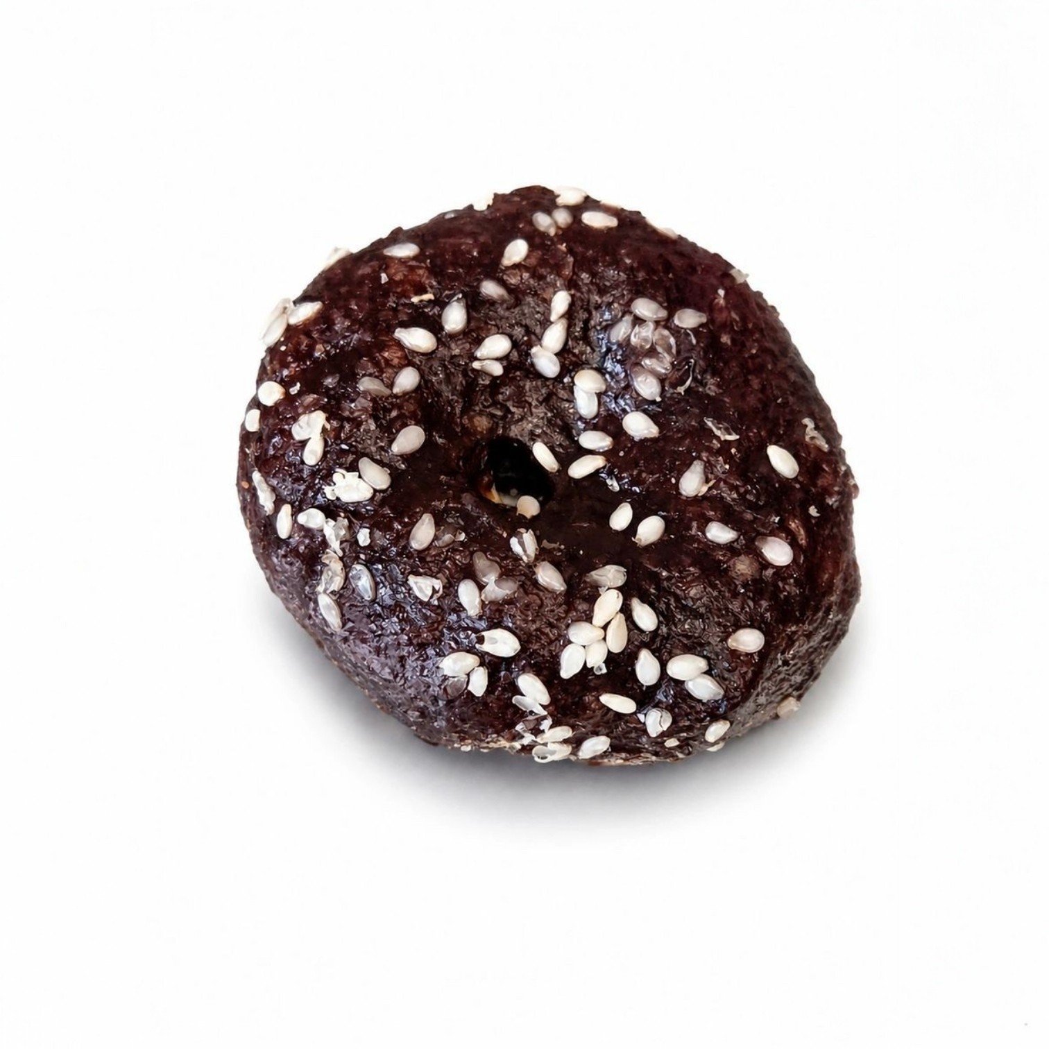 Packed with goodness in every bite 🐾🤎

Our Yak Meat Cookies are made with 66% premium yak meat, blended with chia seeds, apple &amp; sesame for a naturally nutritious treat your dog will love. Perfect for training rewards, bedtime snacks, or just b