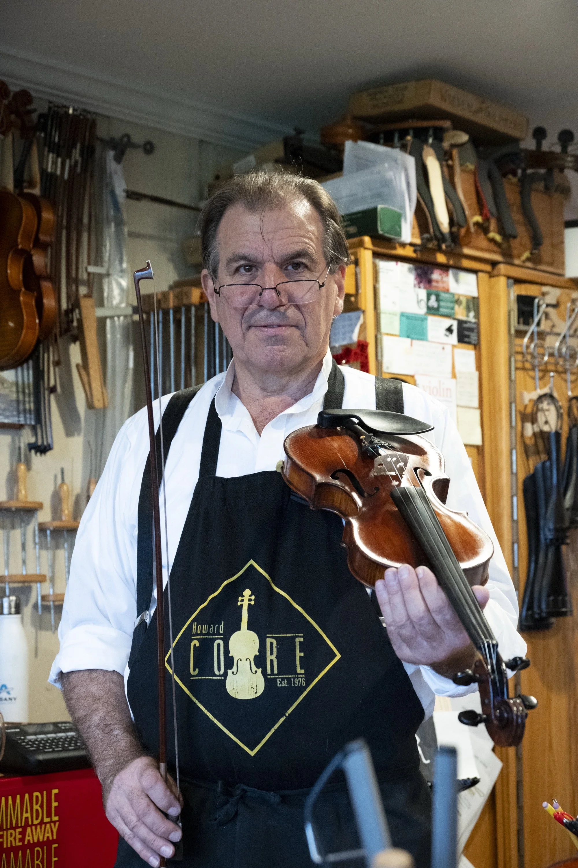 bachorik_Shaker Violin-12.jpg