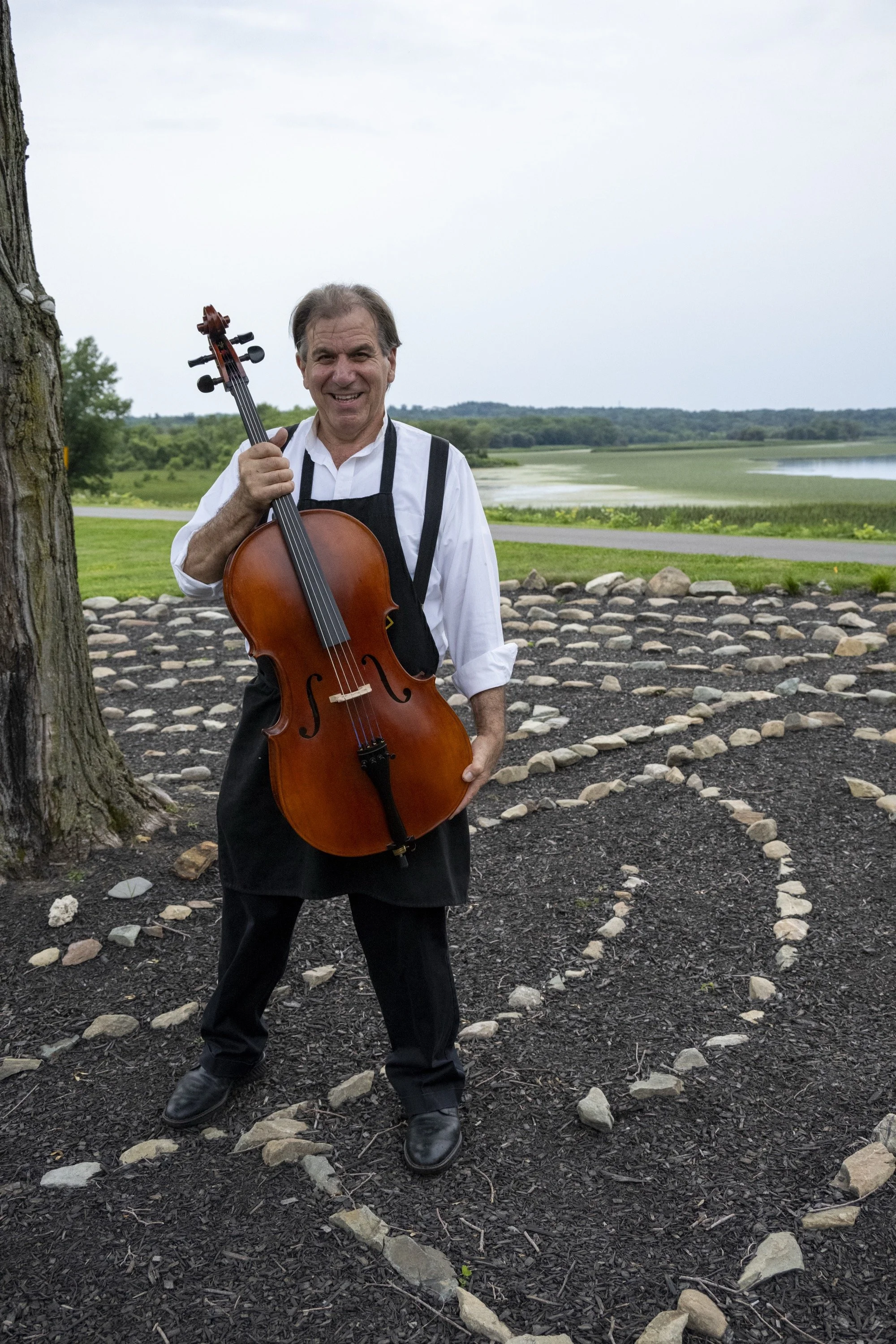 bachorik_Shaker Violin-21.jpg
