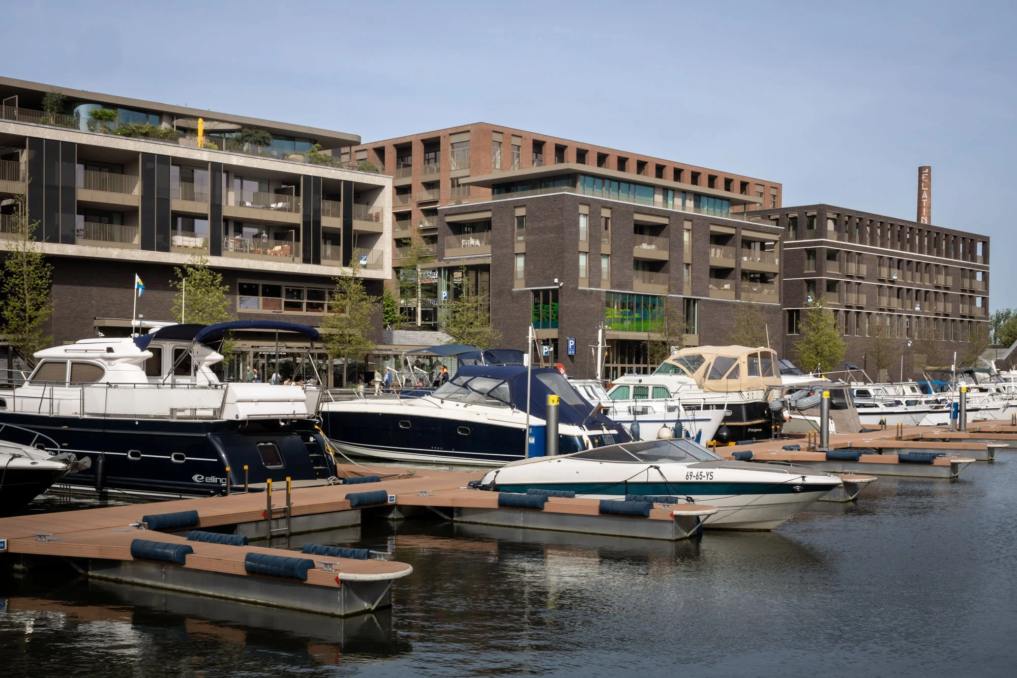 Quartier Bleu. Luxe appartementen aan de kanaalkom in Hasselt.
