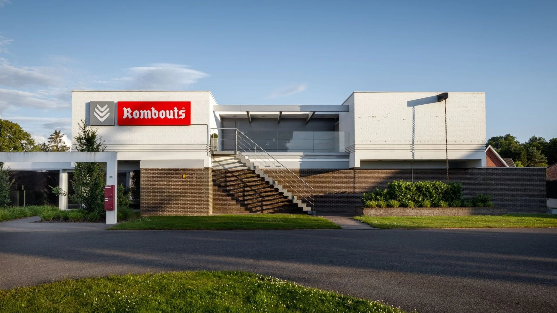 Rombouts gebouw in Herk-de-Stad.