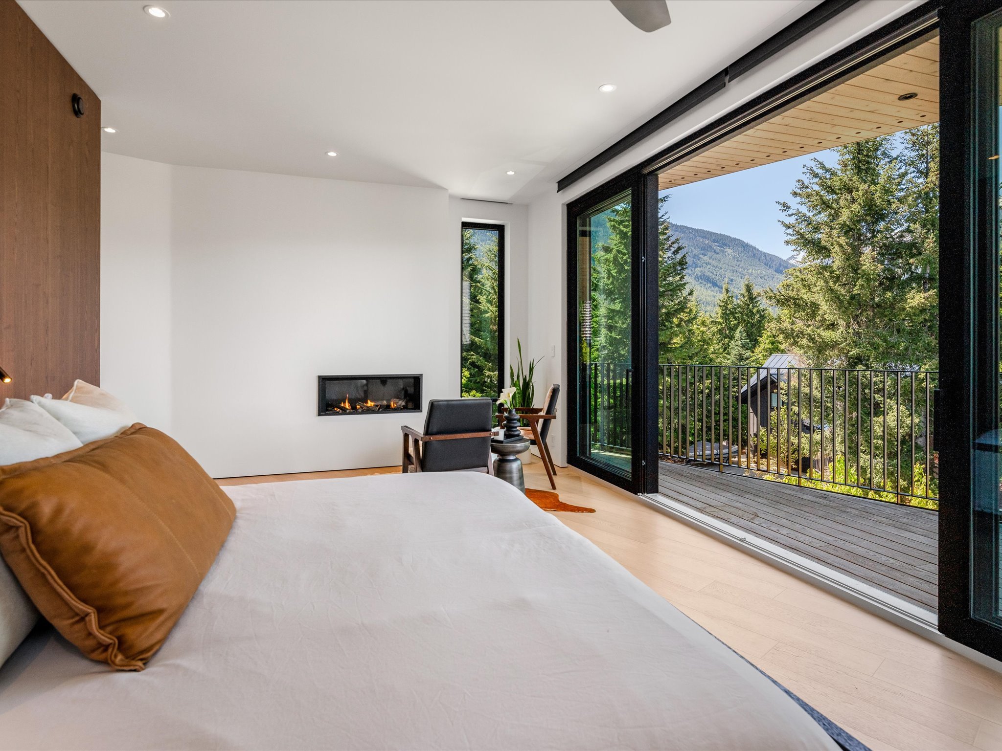 38-3565 Falcon Crescent 38.jpg