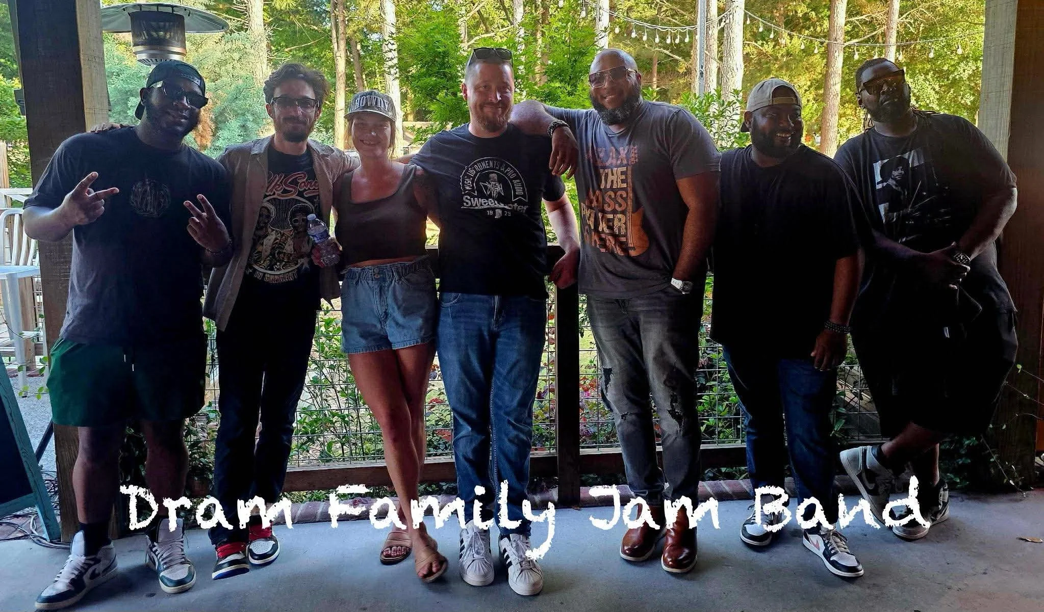 LIVE MUSIC: DRAM FAM JAM BAND + DJ