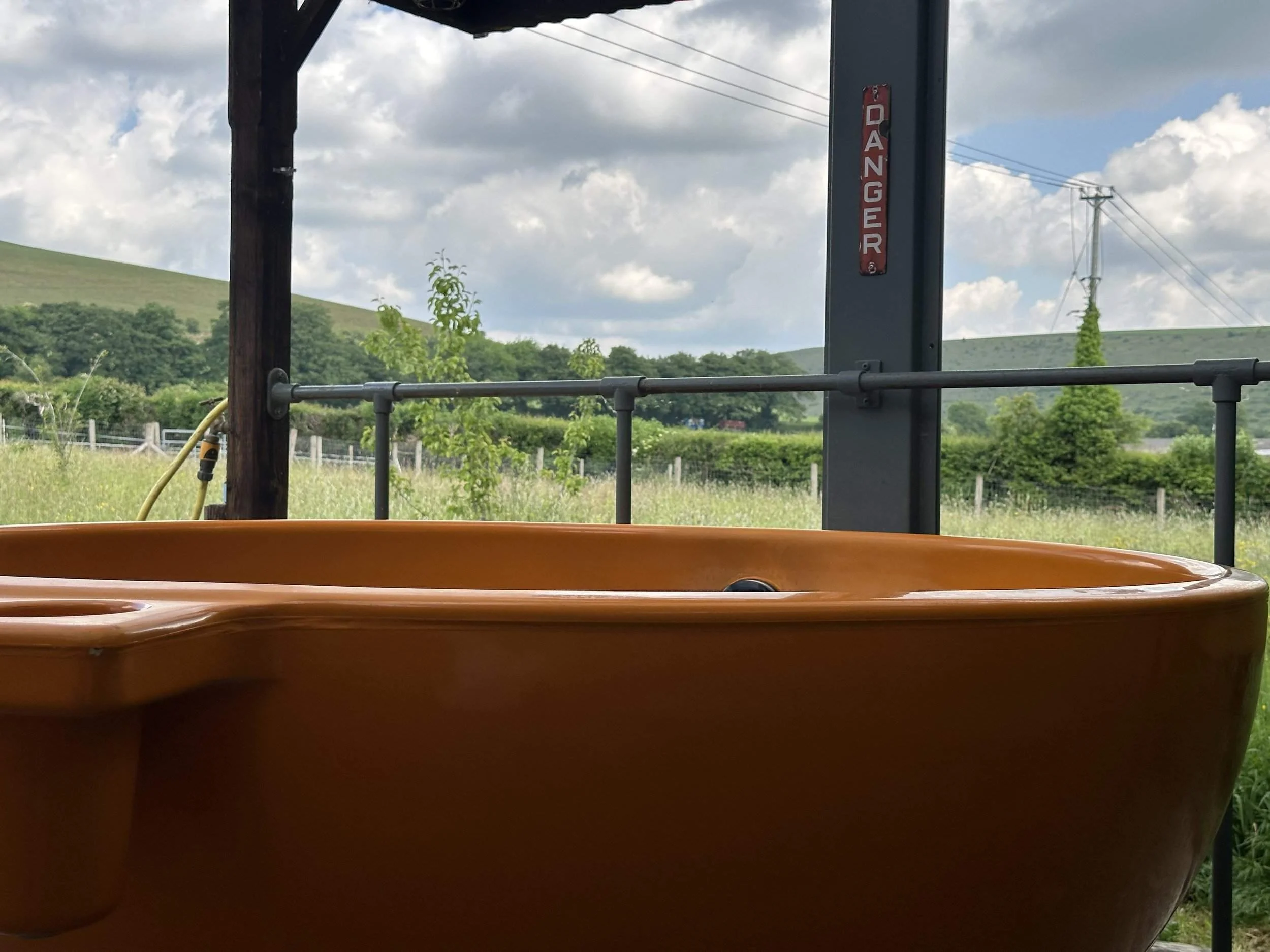 Luxury glamping off grid with hot tub